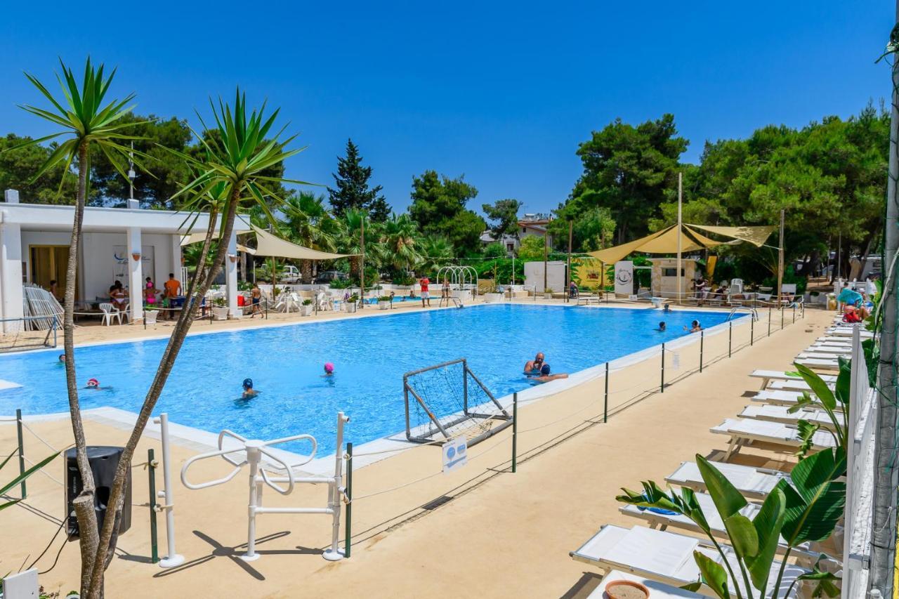 גאליאנו דל קאפו Camping Villaggio Santa Maria Di Leuca מראה חיצוני תמונה