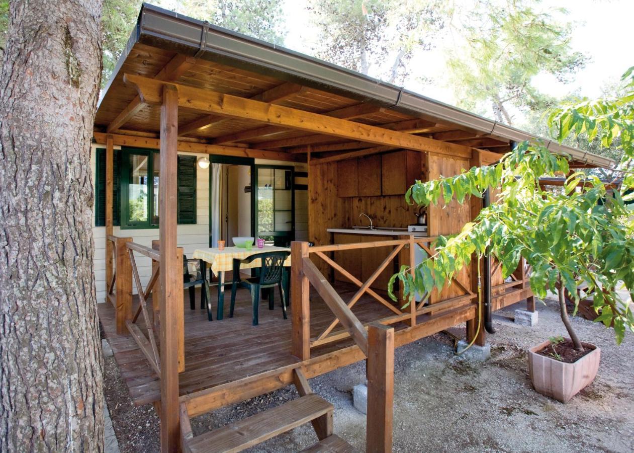 גאליאנו דל קאפו Camping Villaggio Santa Maria Di Leuca מראה חיצוני תמונה